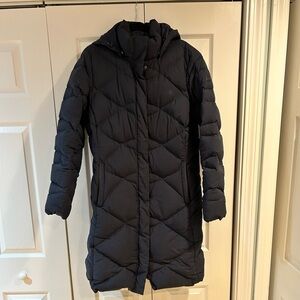 The North Face Women's Quilted Navy Puffer Jacket